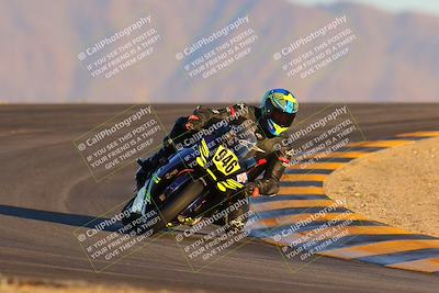 media/Jan-21-2023-CVMA (Sat) [[b9eef8ba1f]]/Race 12 Amateur Supersport Open/